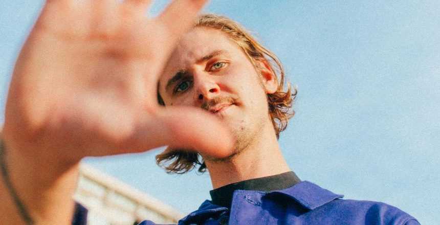 OKVOYOUHD04PierreEmmanuelTestard1518719296-34-32114-Hero_FR Interview : Voyou