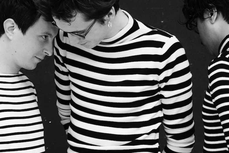 radioelvisnicolasdespis Plaisir coupable : Radio Elvis