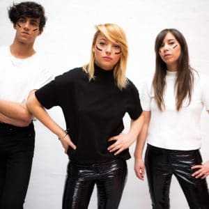 Interview d’Hyphen Hyphen : “Certains affirment ne pas vouloir être une star, mais publient dix stories Instagram par jour”