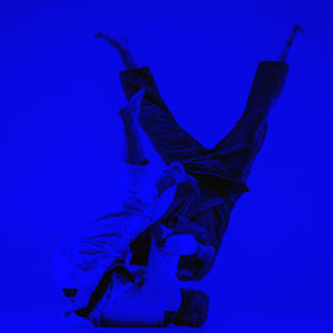 Spectacle : « Klein » ranime le bleu ET le judo les 2 et 3 octobre au lieu unique de Nantes