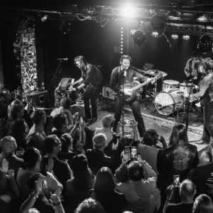 DADDY LONG LEGS + GUEST - BLACK SHELTER DADDY LONG LEGS + GUEST – BLACK SHELTER