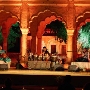 Nuit Indienne : Anuradha Pal et Stree Shakti + Tadleeh…
