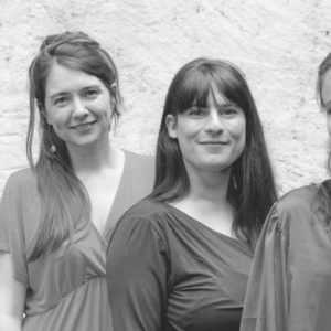 LES KAPSBER’GIRLS | Donne sacre, Donne profane