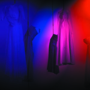 essai-lumiere-robe leg FAUX DECORS – Milena Massardier